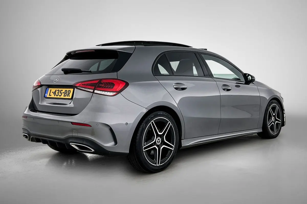 200 Business Solution AMG(Goed ondH, Panorama, Sfeerverlichting, Lane Assist,Navi, Camera, StoelV, Etc)
