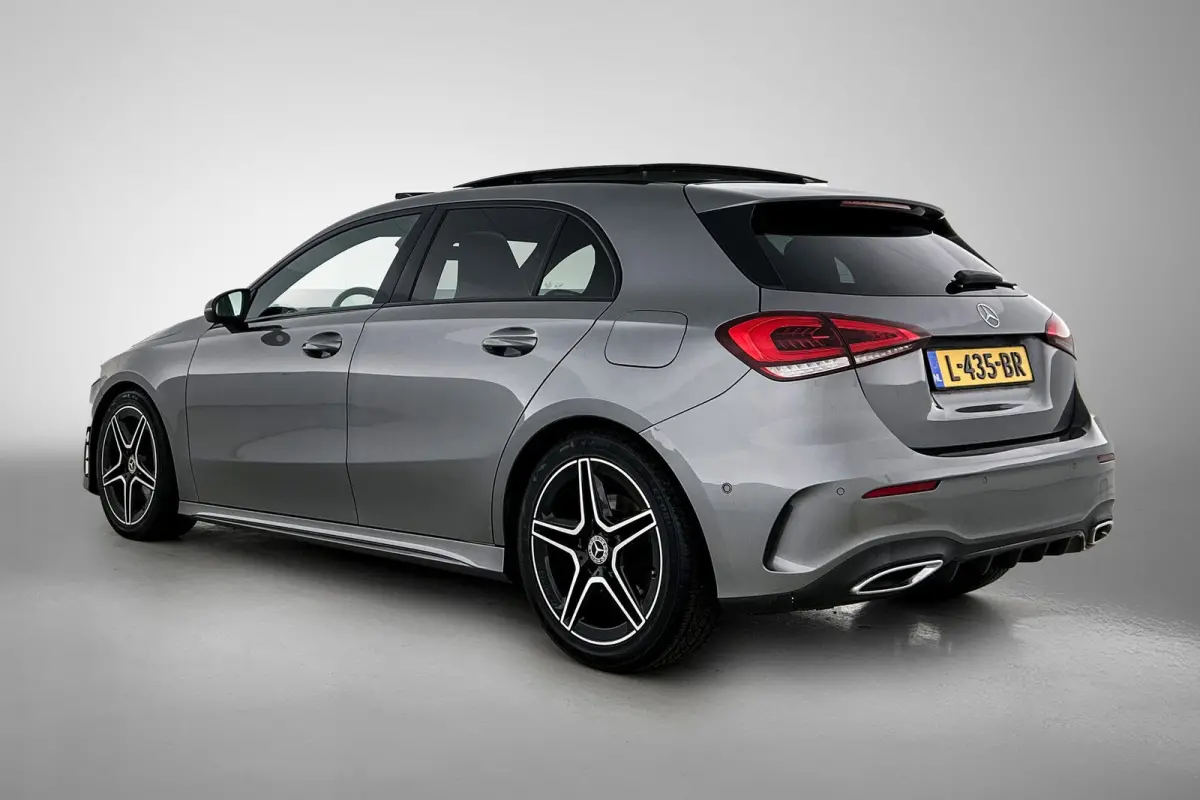 200 Business Solution AMG(Goed ondH, Panorama, Sfeerverlichting, Lane Assist,Navi, Camera, StoelV, Etc)