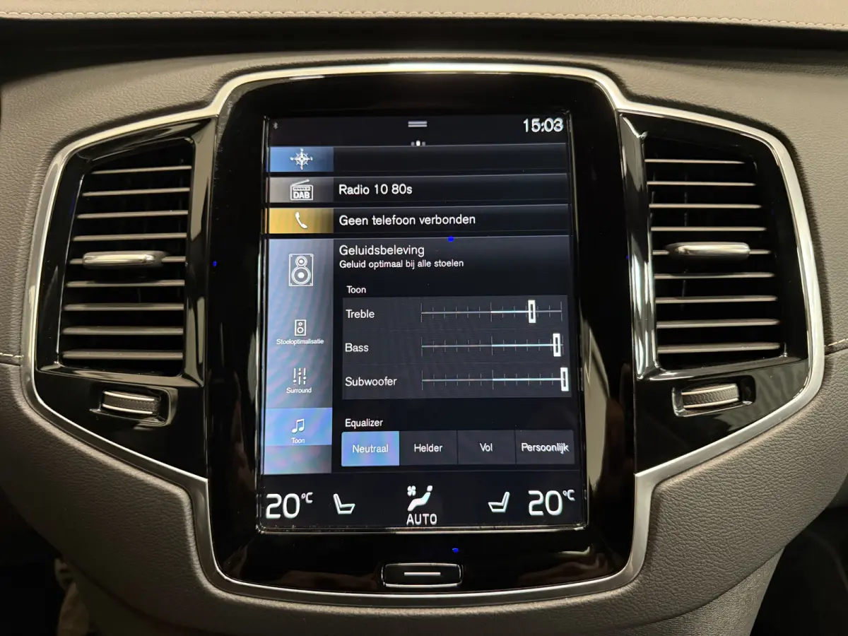 T8 Recharge AWD R-Design 49.000km/PANO/LUCHTVERING/SOH 96%/TREKHAAK/22"/HEAD-UP/H&K/LEER-ALCANTARA R-DESIGN SP. STOELEN/MEMORY/ACC/PILOT-ASSIST/PINE-GREY/NET OH BEURT GEHAD BIJ VOLVO
