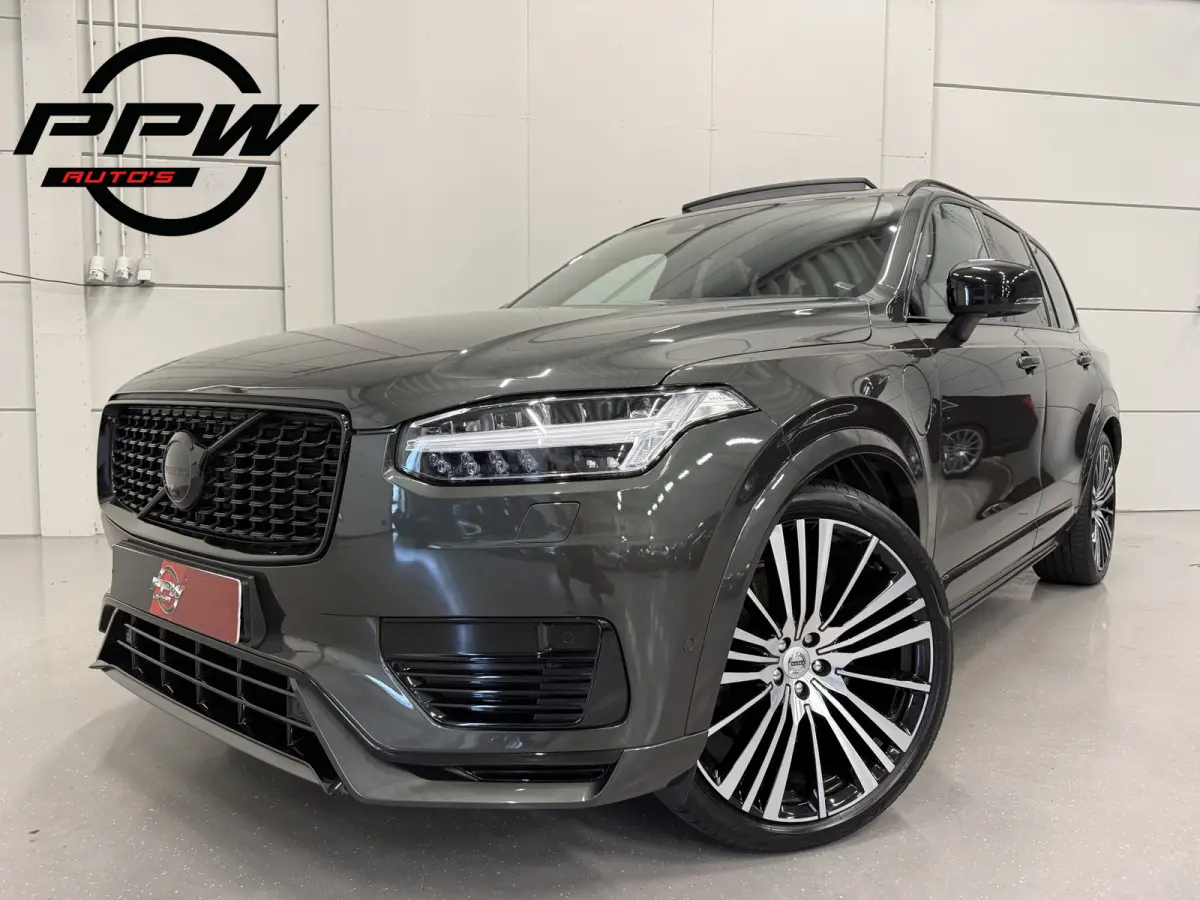 T8 Recharge AWD R-Design 49.000km/PANO/LUCHTVERING/SOH 96%/TREKHAAK/22"/HEAD-UP/H&K/LEER-ALCANTARA R-DESIGN SP. STOELEN/MEMORY/ACC/PILOT-ASSIST/PINE-GREY/NET OH BEURT GEHAD BIJ VOLVO