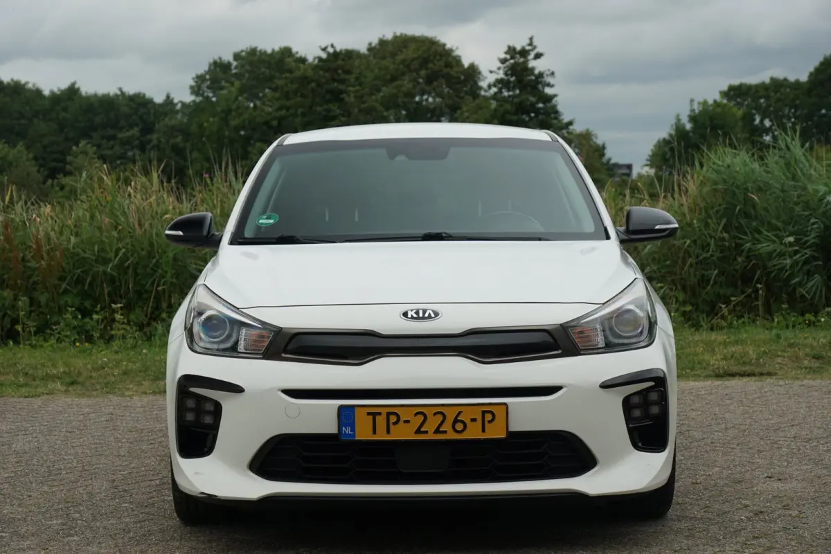 1.0 TGDI GT-Line - Clear White - Led/Carplay/Camera
