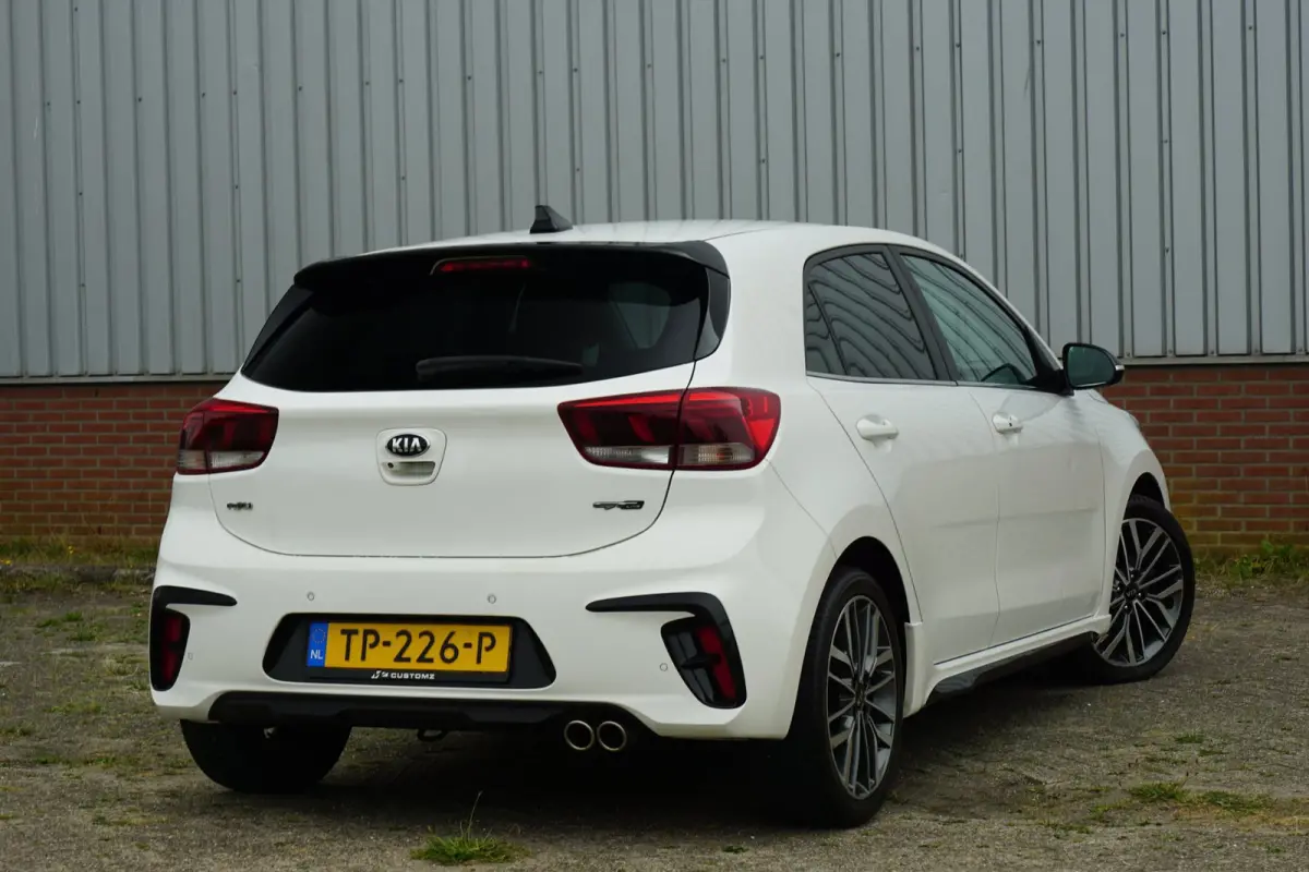 1.0 TGDI GT-Line - Clear White - Led/Carplay/Camera
