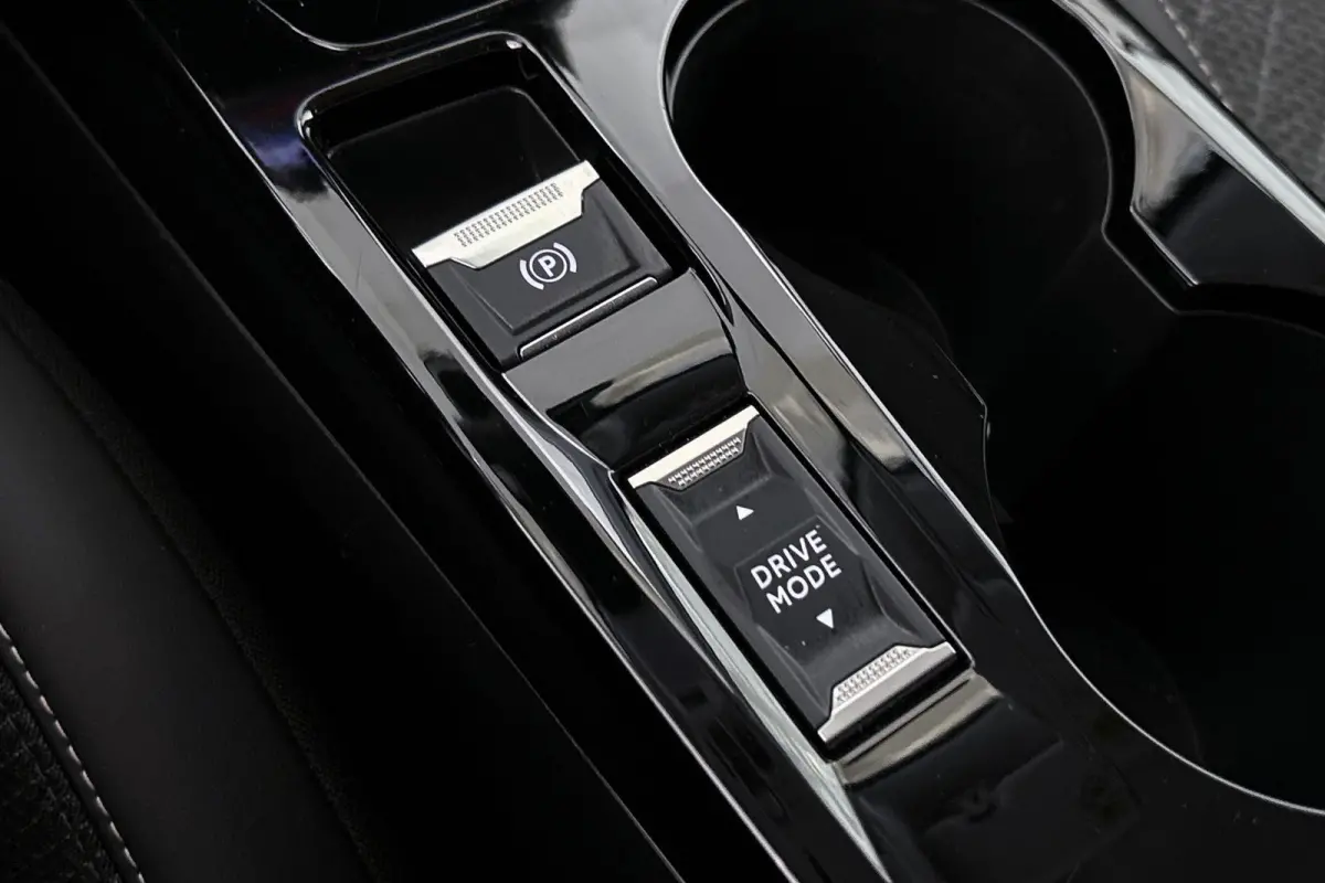 1.2 Hybrid 110 e-DCS6 Allure Apple CarPlay Achteruitrijcamera Navigatie