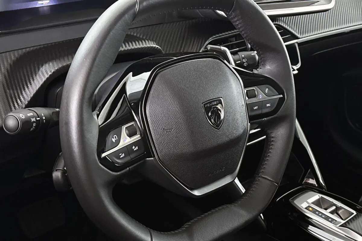 1.2 Hybrid 110 e-DCS6 Allure Apple CarPlay Achteruitrijcamera Navigatie