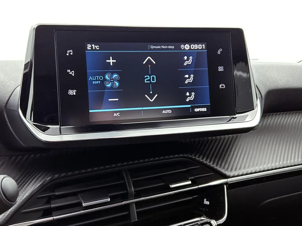 1.2 130pk Allure Pack Automaat | Apple Carplay/Android Auto | Climate Control | Stoelverwarming | Adaptieve Cruise Control | 17"LMV | LED | Camera |