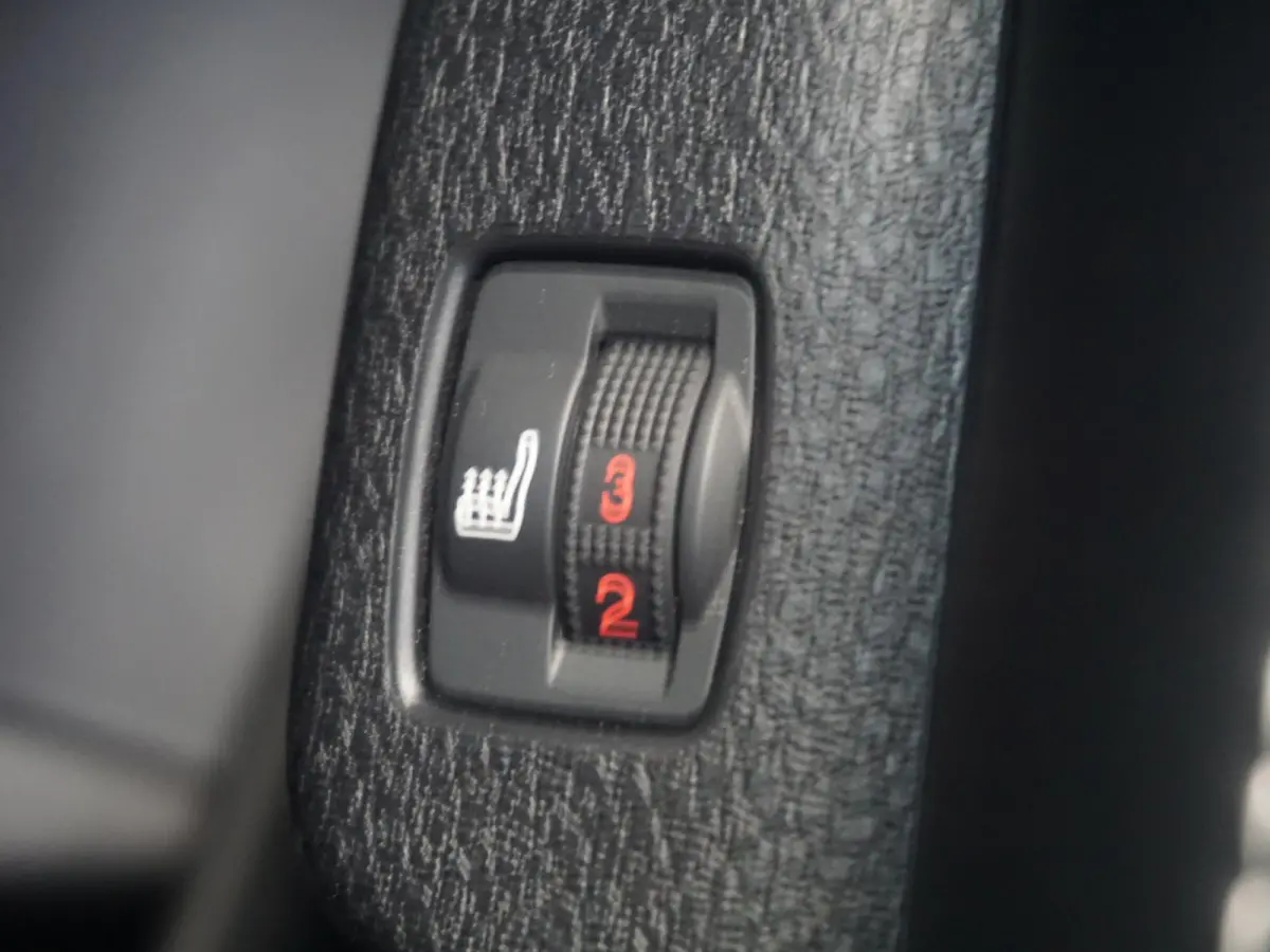Vivaro-e 75kWh | STX Sport | Mooiste  bus van NL (!) | Lederen bekleding | Spoilerpakket | 18 inch Lichtmetalen velgen | Dynamic Comfort NAV Pakket | Winterpakket | 2x schuifdeur | Betimmeri