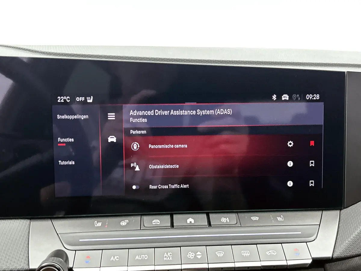 1.2 145pk Hybrid GS Automaat | Navigatie | Climate Control | Adaptieve Cruise Control | 360 Camera | Keyless Entry/Start | 17"LMV | Stoel/Stuurverwarming | Apple Carplay/Android Auto |