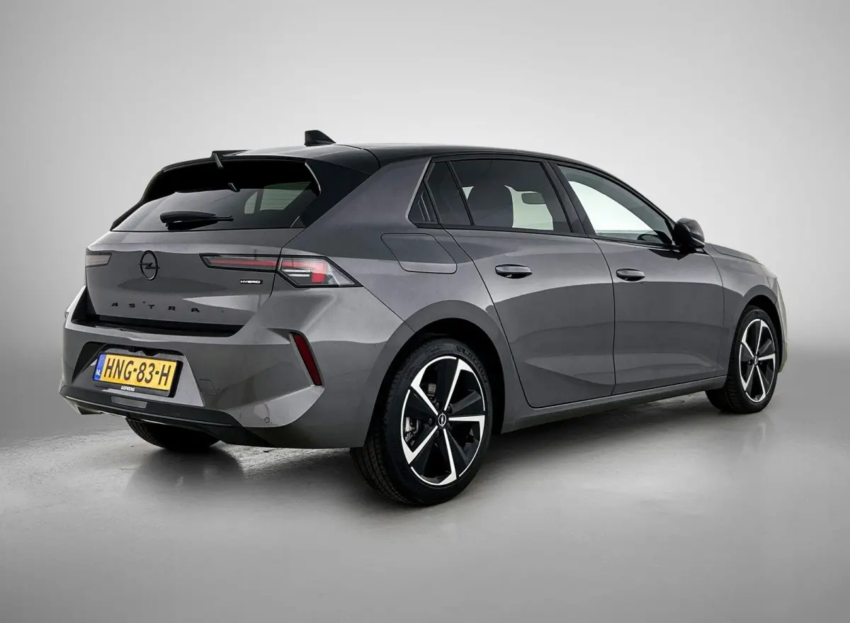 1.2 145pk Hybrid GS Automaat | Navigatie | Climate Control | Adaptieve Cruise Control | 360 Camera | Keyless Entry/Start | 17"LMV | Stoel/Stuurverwarming | Apple Carplay/Android Auto |