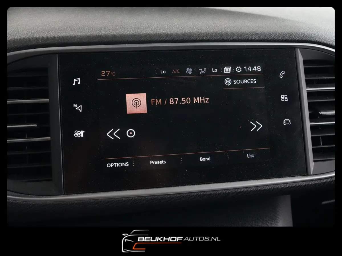 1.2 PureTech Nieuwe Riem Carplay Navigati Cruise