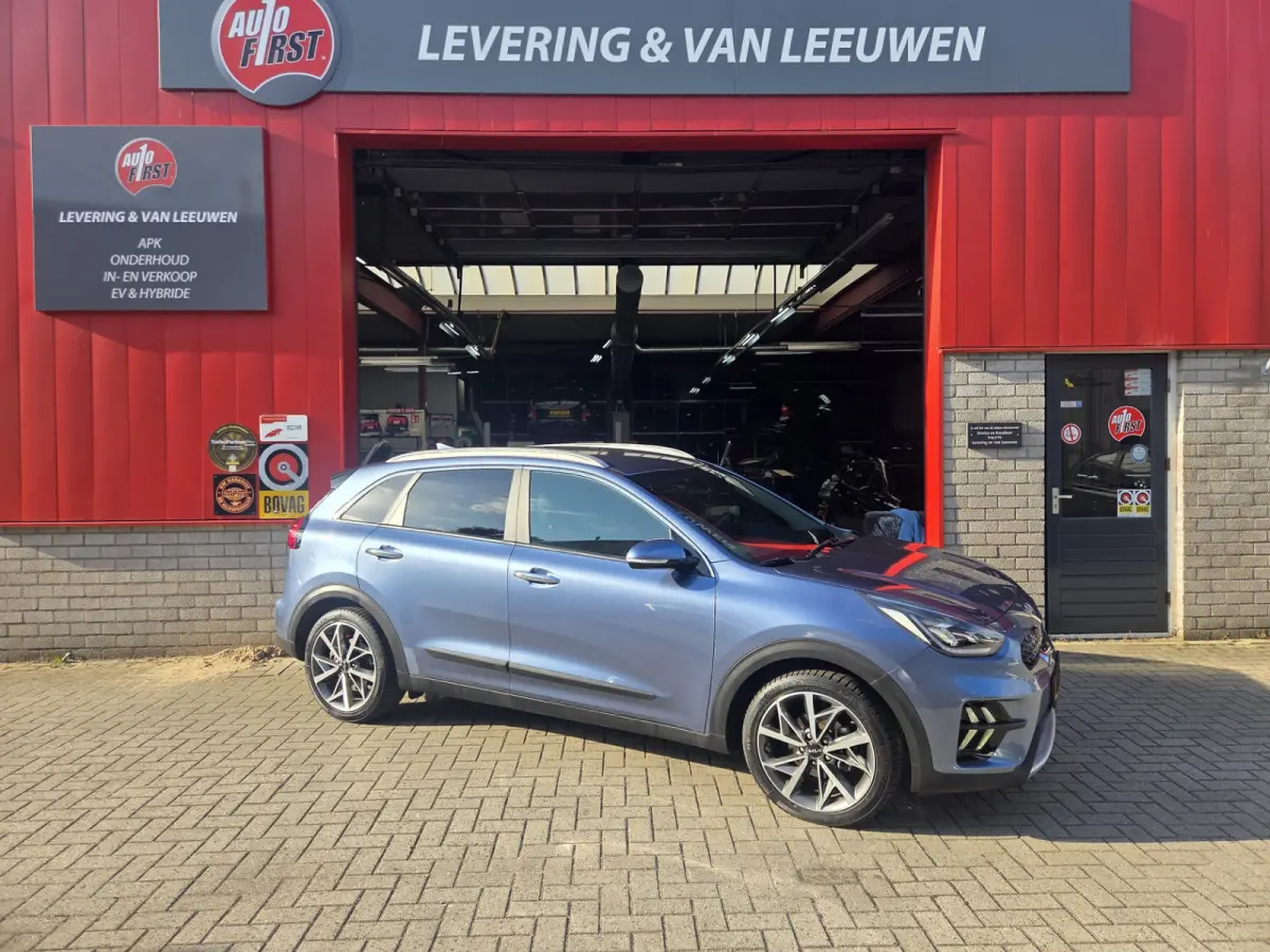 1.6 GDi Hybrid ExecutiveLine Automaat/ Navigatie/ Parkeersensoren V+A/ Lederen bekleding/ Camera/ Rijklaarprijs!