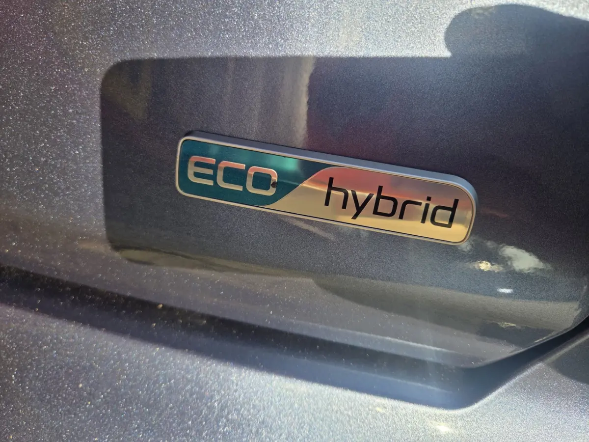 1.6 GDi Hybrid ExecutiveLine Automaat/ Navigatie/ Parkeersensoren V+A/ Lederen bekleding/ Camera/ Rijklaarprijs!
