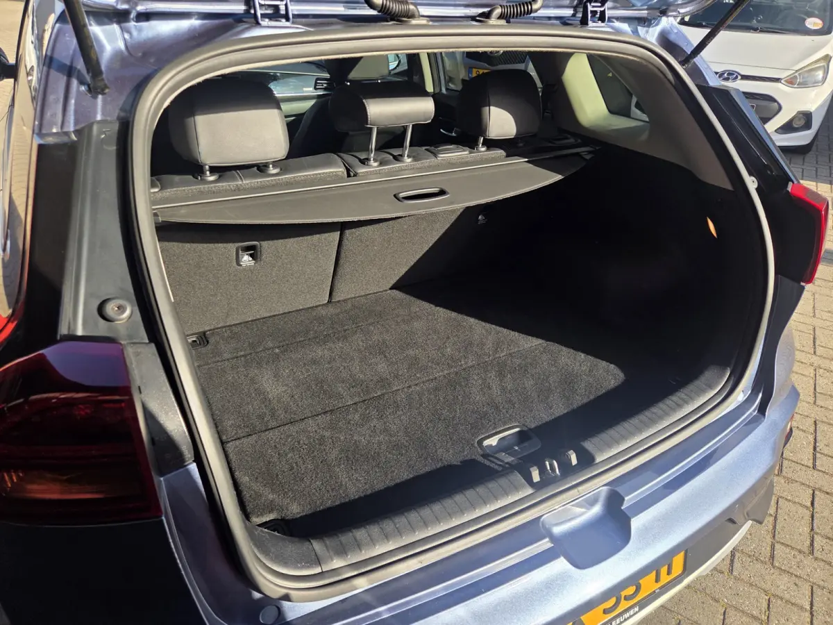 1.6 GDi Hybrid ExecutiveLine Automaat/ Navigatie/ Parkeersensoren V+A/ Lederen bekleding/ Camera/ Rijklaarprijs!