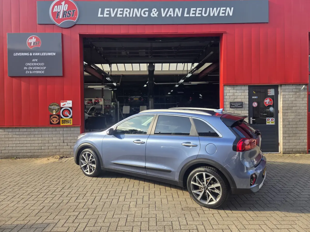 1.6 GDi Hybrid ExecutiveLine Automaat/ Navigatie/ Parkeersensoren V+A/ Lederen bekleding/ Camera/ Rijklaarprijs!