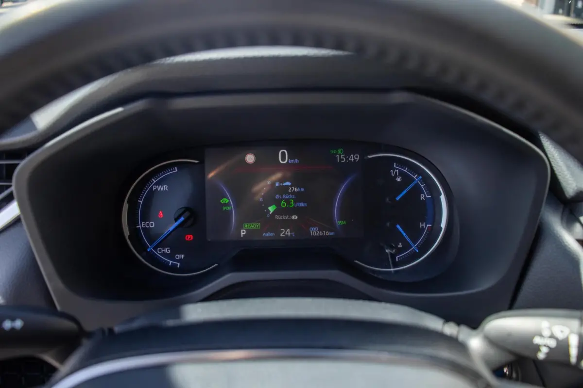 2.5 Hybrid Style, Adaptive-Cruise, Carplay