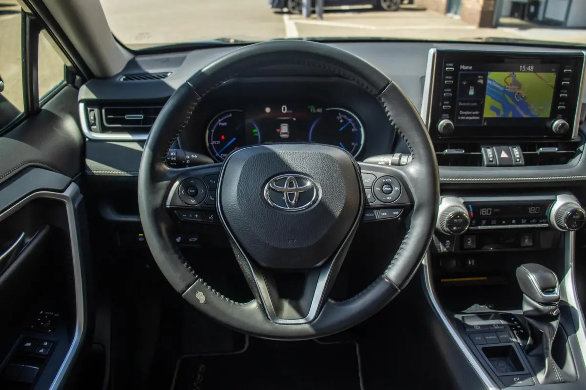 2.5 Hybrid Style, Adaptive-Cruise, Carplay