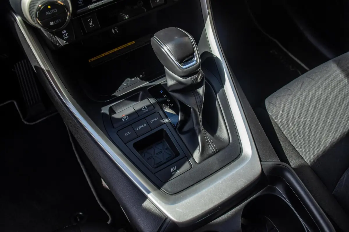 2.5 Hybrid Style, Adaptive-Cruise, Carplay