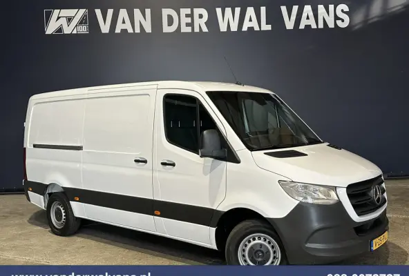 314 CDI 143pk L2H1 Euro6 Airco | Camera | Apple Carplay | Trekhaak | Chauffeursstoel Android Auto, Bijrijdersbank