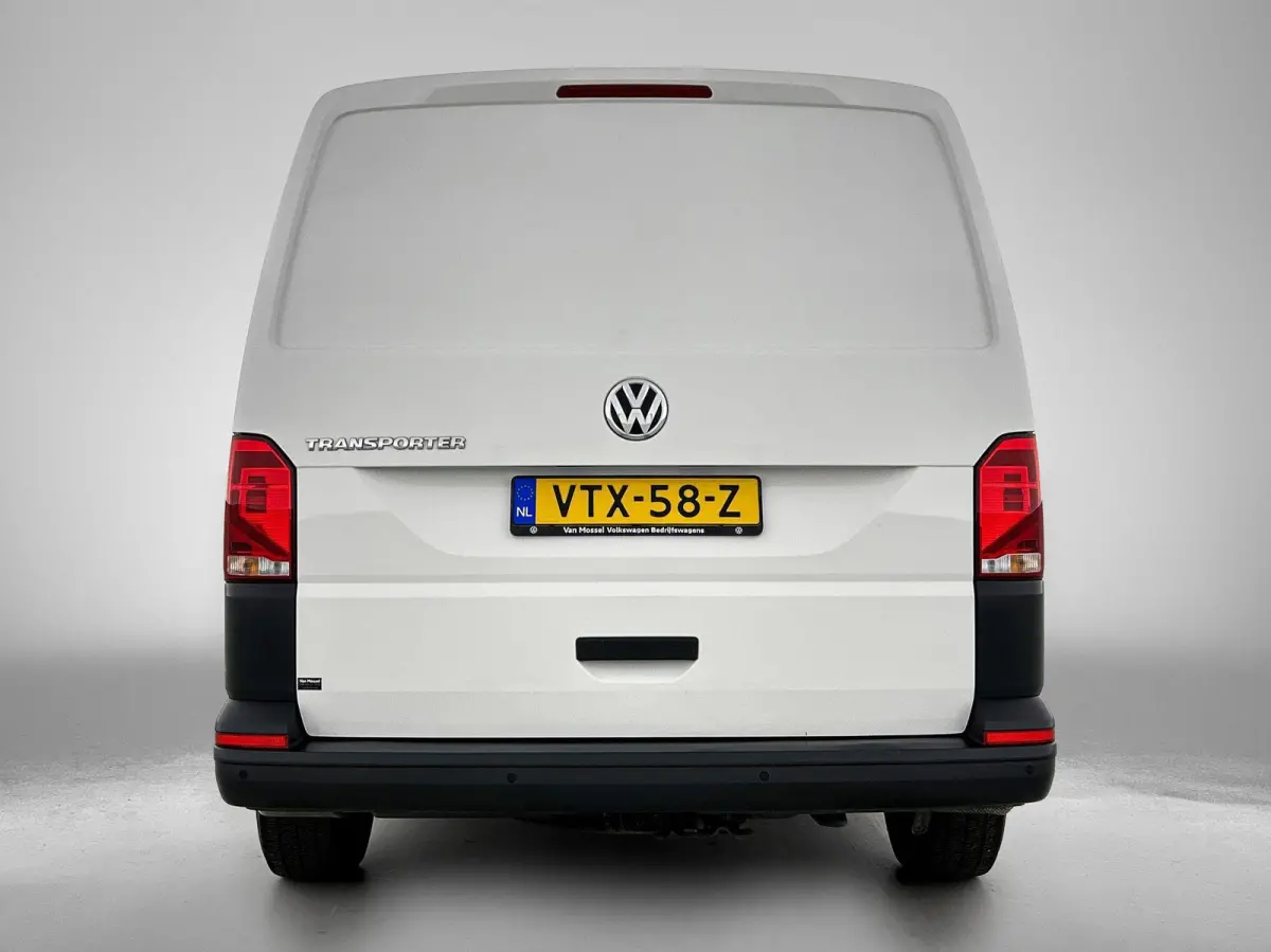 2.0 TDI L1H1 150PK | Automaat | Navigatie | Airco | Verwarmbare Voorruit | Multifunctioneel Stuurwiel | Cruise Control | Parkeerhulp Achter | DAB+ |