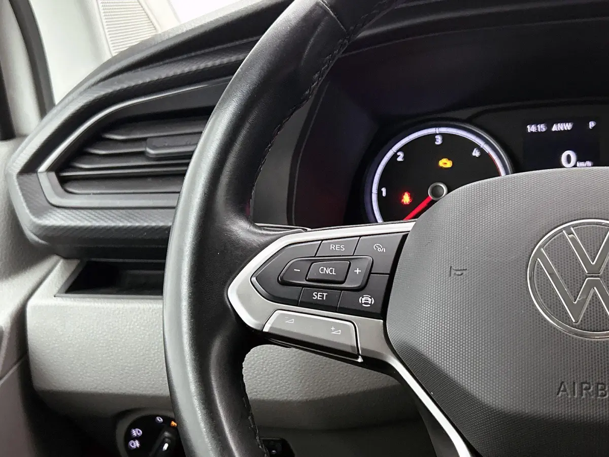 2.0 TDI L1H1 150PK | Automaat | Navigatie | Airco | Verwarmbare Voorruit | Multifunctioneel Stuurwiel | Cruise Control | Parkeerhulp Achter | DAB+ |