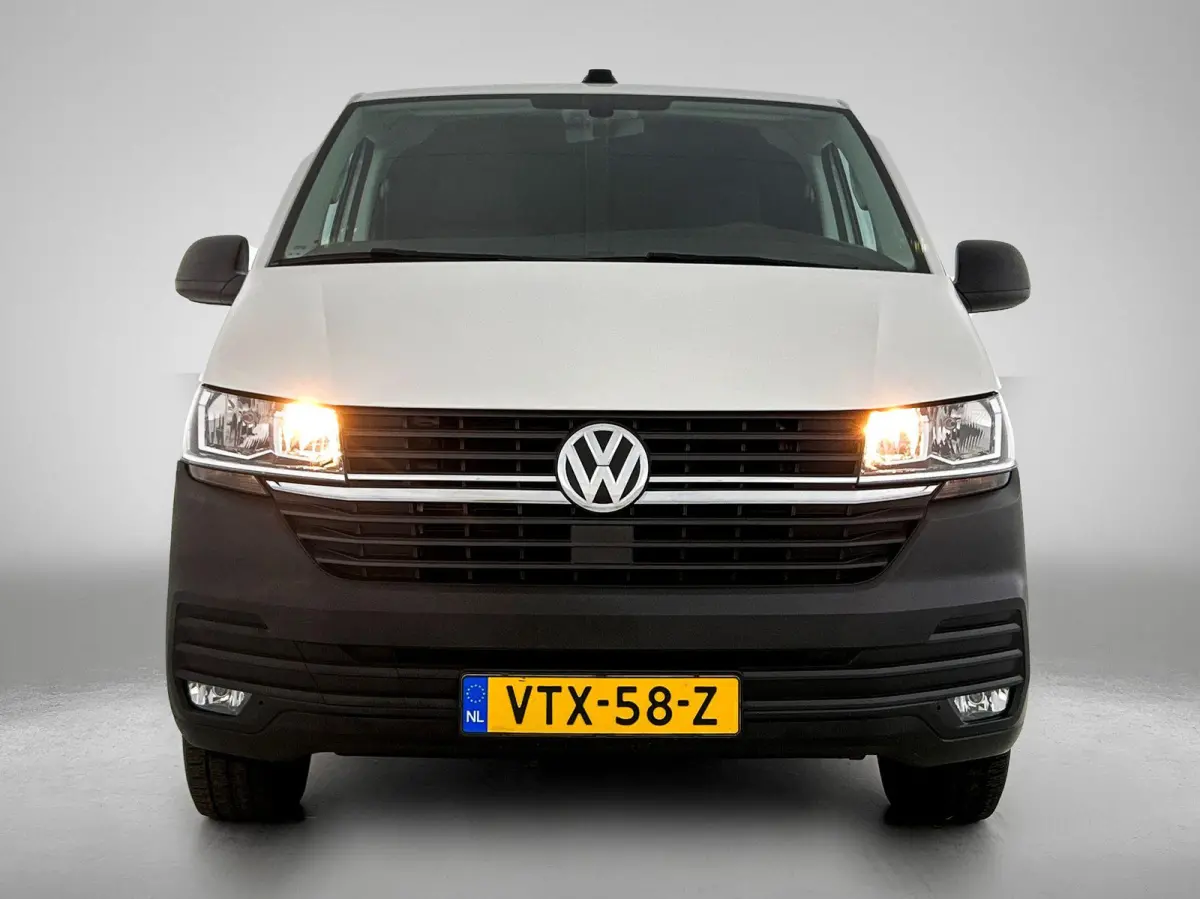 2.0 TDI L1H1 150PK | Automaat | Navigatie | Airco | Verwarmbare Voorruit | Multifunctioneel Stuurwiel | Cruise Control | Parkeerhulp Achter | DAB+ |