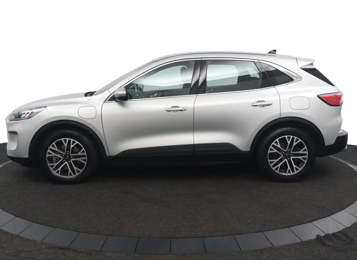 2.5 PHEV Titanium*NAVI*CLIMA*HAAK*KEYLESS*CRUISE*