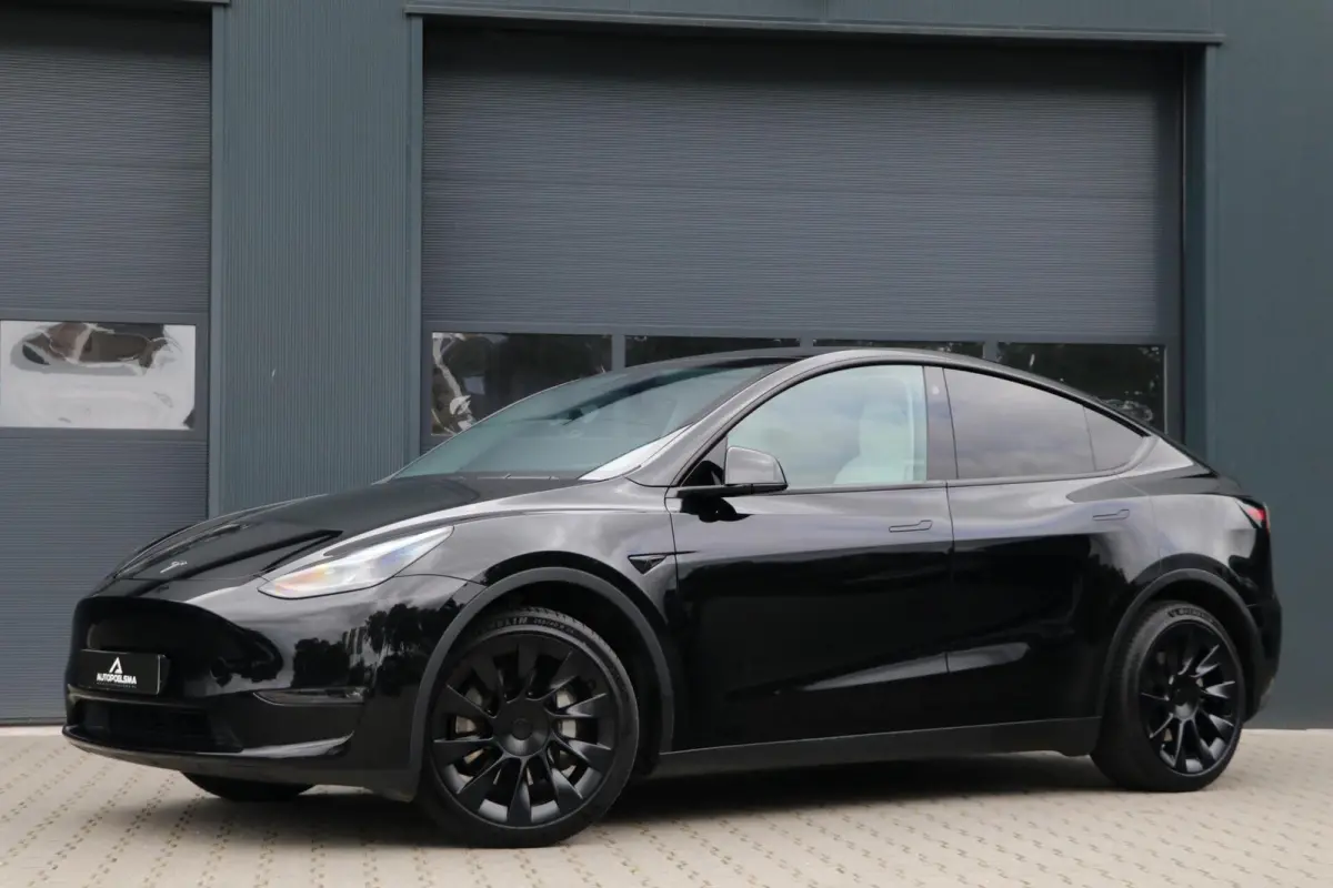 Long Range AWD 75 kWh FSD Trekhaak Panodak 360View Premium interieur DualMotor Stoelverwarming Voor/Achter 68000KM BJ2023