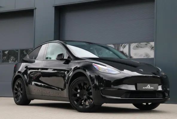 Long Range AWD 75 kWh FSD Trekhaak Panodak 360View Premium interieur DualMotor Stoelverwarming Voor/Achter 68000KM BJ2023