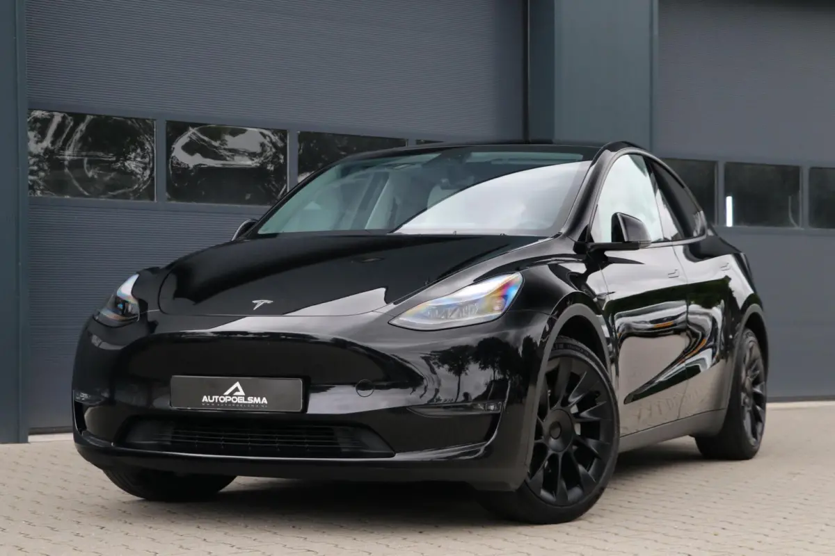 Long Range AWD 75 kWh FSD Trekhaak Panodak 360View Premium interieur DualMotor Stoelverwarming Voor/Achter 68000KM BJ2023