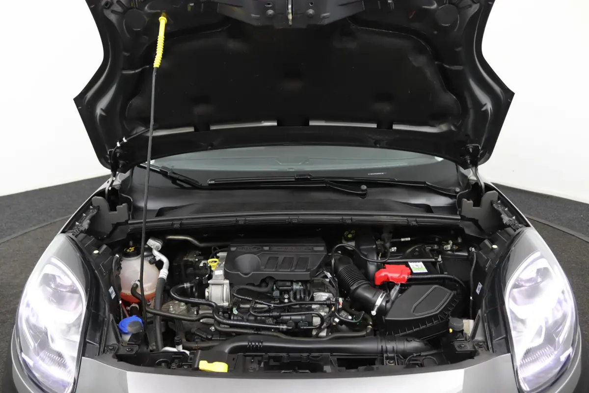 1.0 EcoBoost Titanium*ACC*PANO*CAM*LED*NAVI
