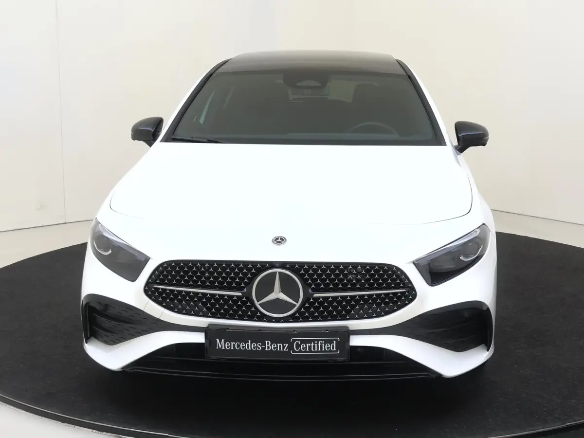 250 e Business Solution AMG / Premium Plus/ Panoramadak/ Night/ Memory/ Head Up/ 360 camera/ Sfeerverlichting