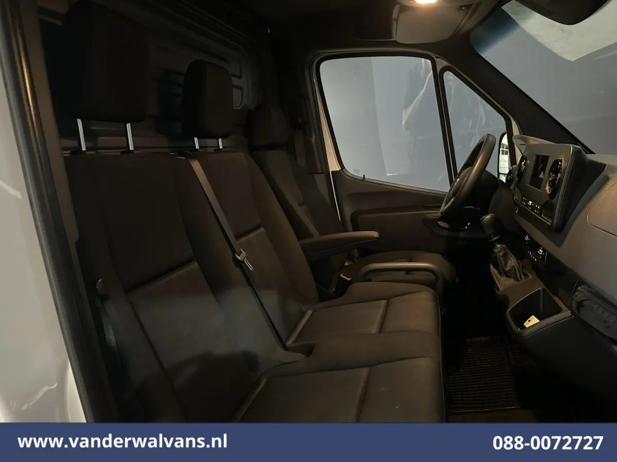 315 CDI 150pk L1H1 Euro6 Airco | Camera | Navigatie | Apple Carplay | Chauffeursstoel | Tachograaf Android Auto, Trekhaak, Bijrijdersbank, Tachograaf