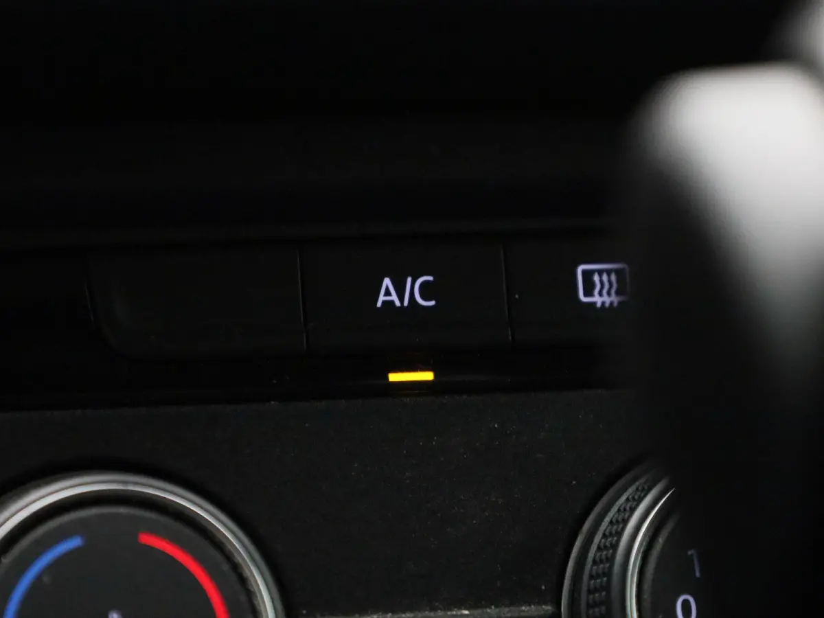 2.0 TDI L2H1 150PK | Automaat | Airco | Cruise Controle | Multifunctioneel Stuurwiel | Navigatie | DAB+ | Apple/Android Carplay | Elektrisch Verstel/Inklapbare Spiegels |
