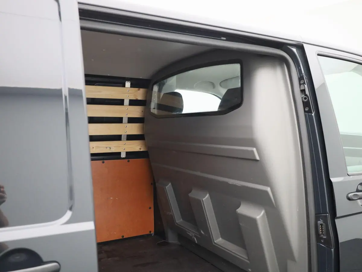 2.0 TDI L2H1 150PK | Automaat | Airco | Cruise Controle | Multifunctioneel Stuurwiel | Navigatie | DAB+ | Apple/Android Carplay | Elektrisch Verstel/Inklapbare Spiegels |