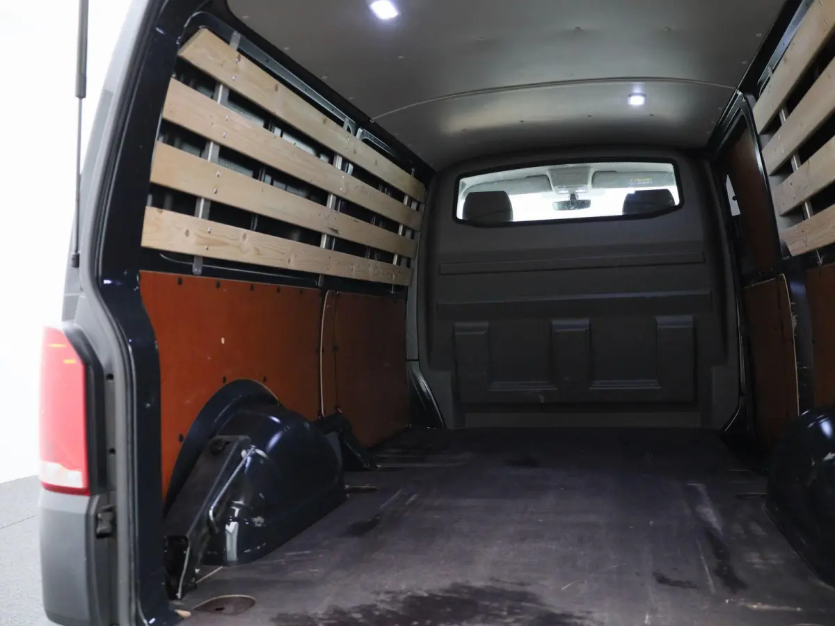 2.0 TDI L2H1 150PK | Automaat | Airco | Cruise Controle | Multifunctioneel Stuurwiel | Navigatie | DAB+ | Apple/Android Carplay | Elektrisch Verstel/Inklapbare Spiegels |