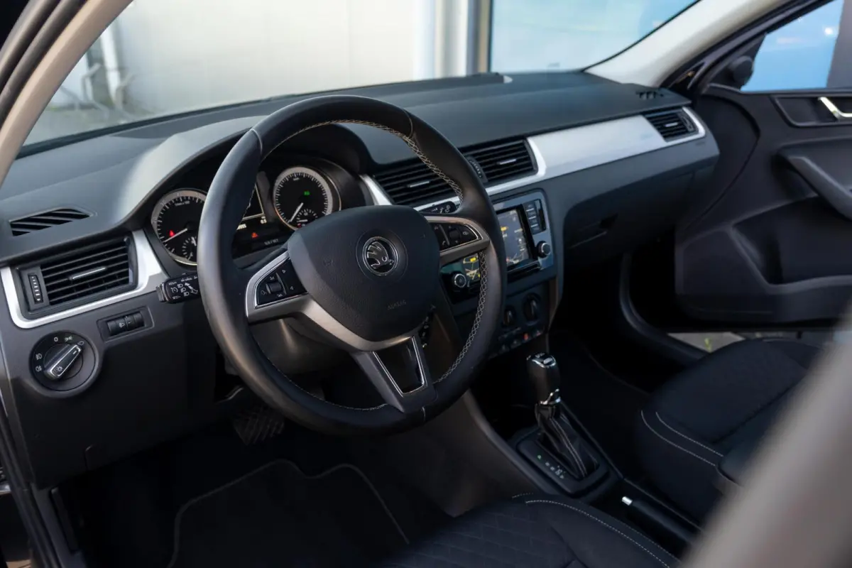 1.2 TSI DSG-7 Automaat Edition|Spaceback|Org.NL NAP|Stoelverwarming|Cruise|Navigatie|Dealer onderhouden