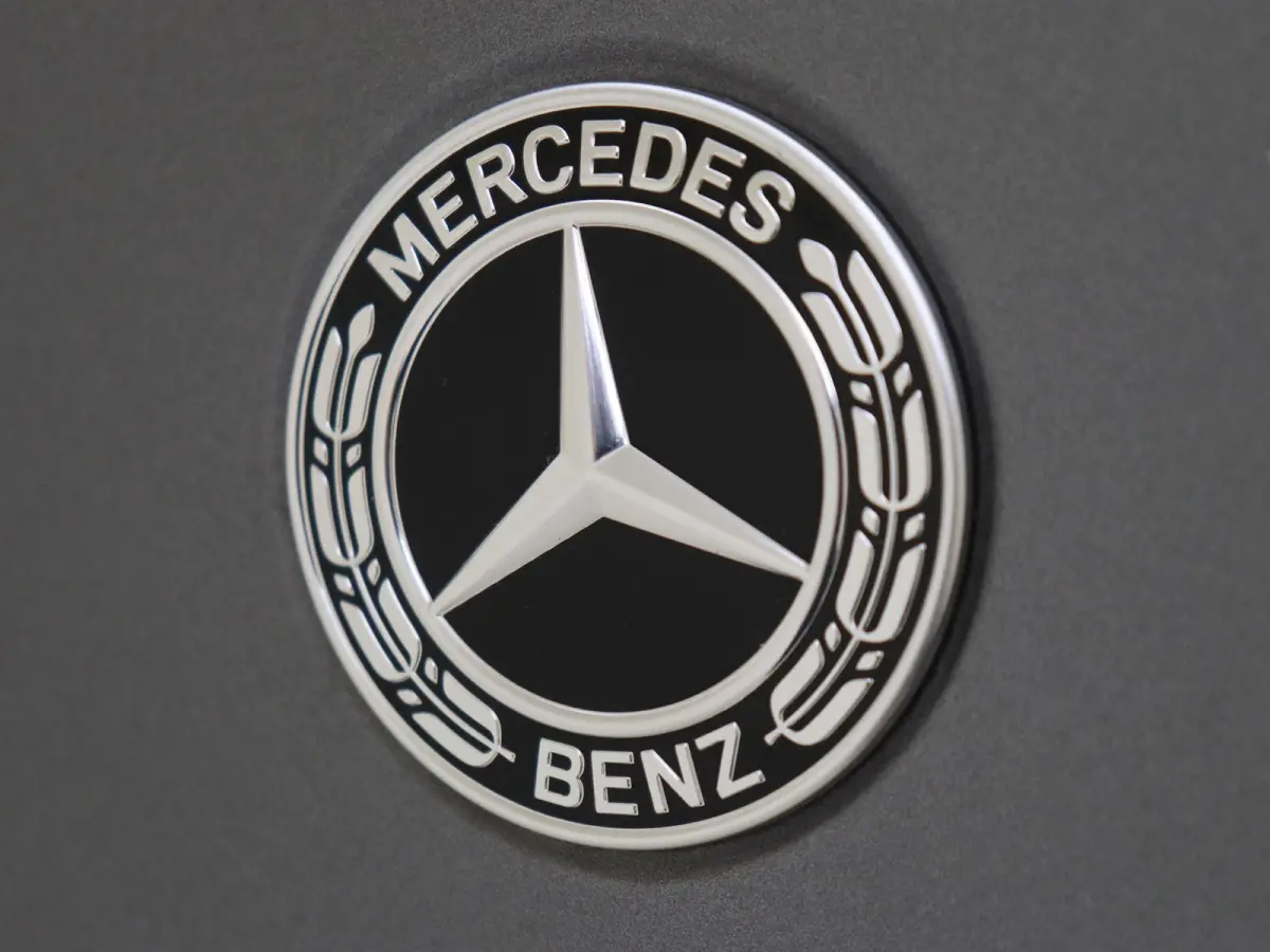 250 e Business Solution AMG / Memory-Stoelen / Panaroma-dak / Headup-Display /