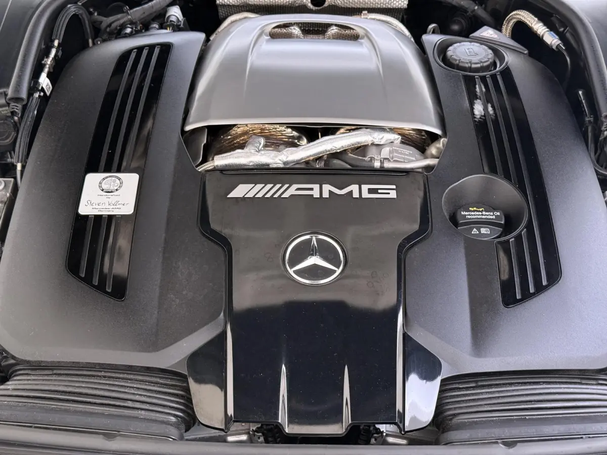 AMG 63 S E Performance / Premium Plus/ Panoramadak/ 21 inch/ Burmester 4D/ Carbon int+ext/