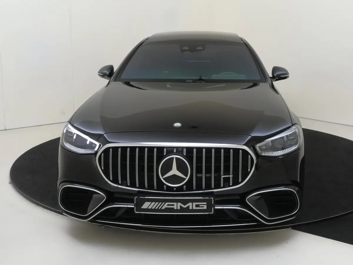 AMG 63 S E Performance / Premium Plus/ Panoramadak/ 21 inch/ Burmester 4D/ Carbon int+ext/