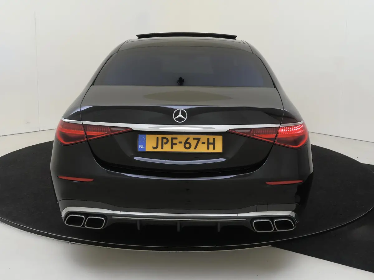 AMG 63 S E Performance / Premium Plus/ Panoramadak/ 21 inch/ Burmester 4D/ Carbon int+ext/