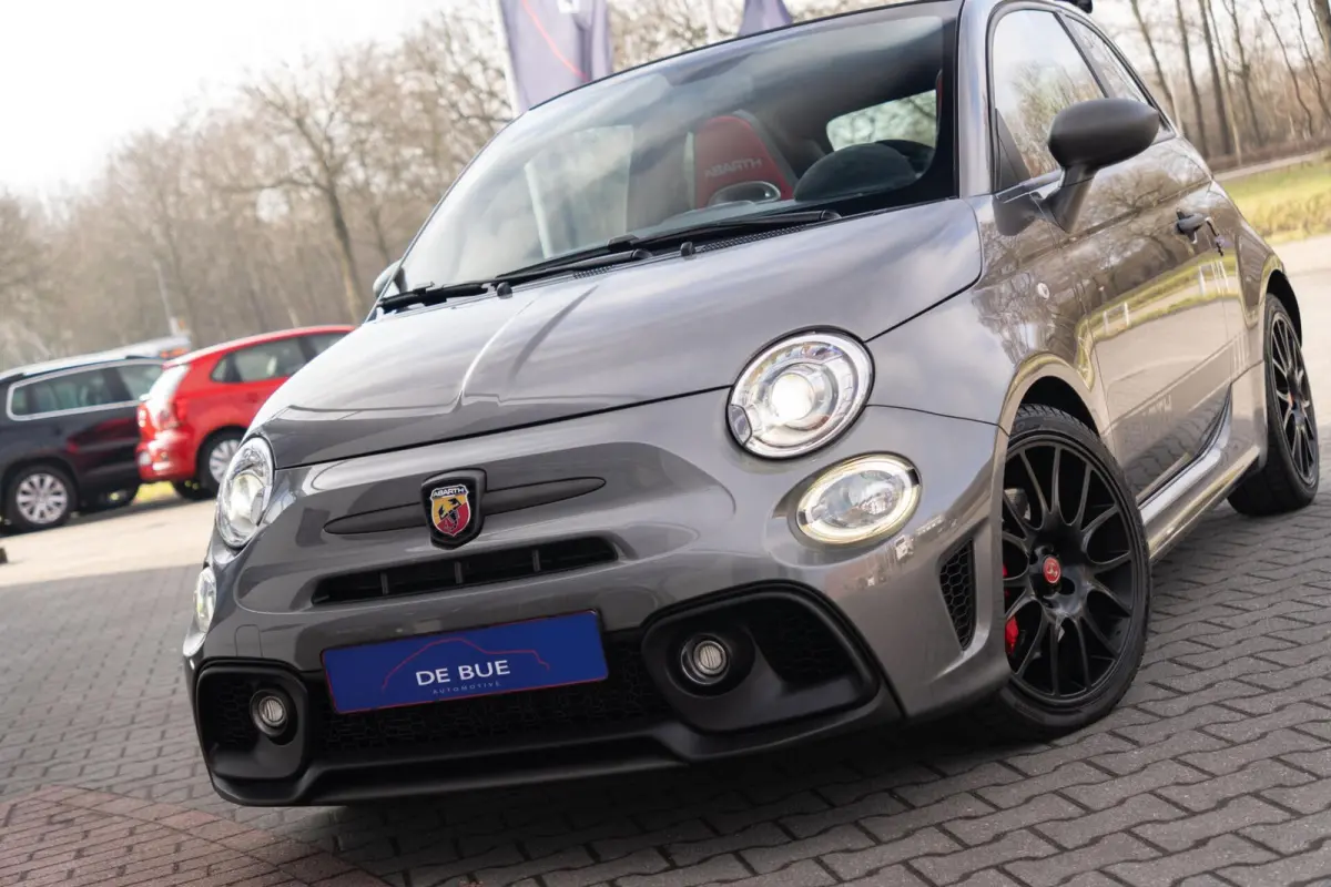 C 1.4 T-Jet Abarth 595 Competizione | 180Pk | Cabrio | Automaat | Brembo | Xenon | Leder | Carbon | Digitaal Dashboard | Dealer Onderhouden