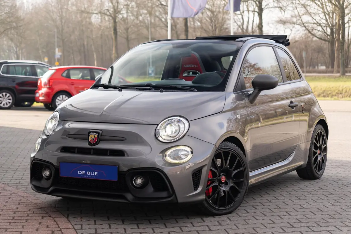 C 1.4 T-Jet Abarth 595 Competizione | 180Pk | Cabrio | Automaat | Brembo | Xenon | Leder | Carbon | Digitaal Dashboard | Dealer Onderhouden