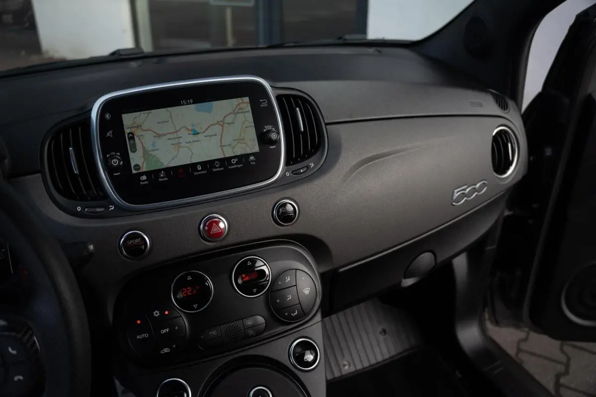 C 1.4 T-Jet Abarth 595 Competizione | 180Pk | Cabrio | Automaat | Brembo | Xenon | Leder | Carbon | Digitaal Dashboard | Dealer Onderhouden