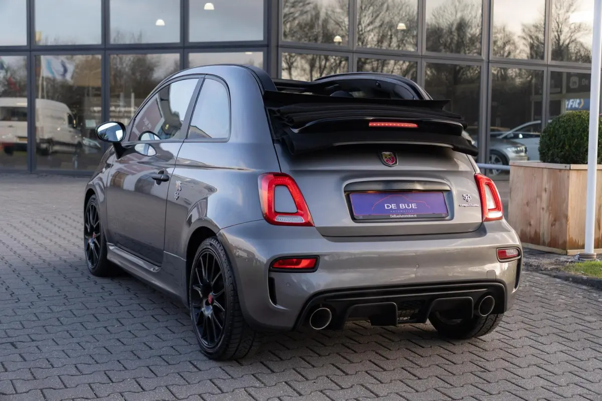 C 1.4 T-Jet Abarth 595 Competizione | 180Pk | Cabrio | Automaat | Brembo | Xenon | Leder | Carbon | Digitaal Dashboard | Dealer Onderhouden