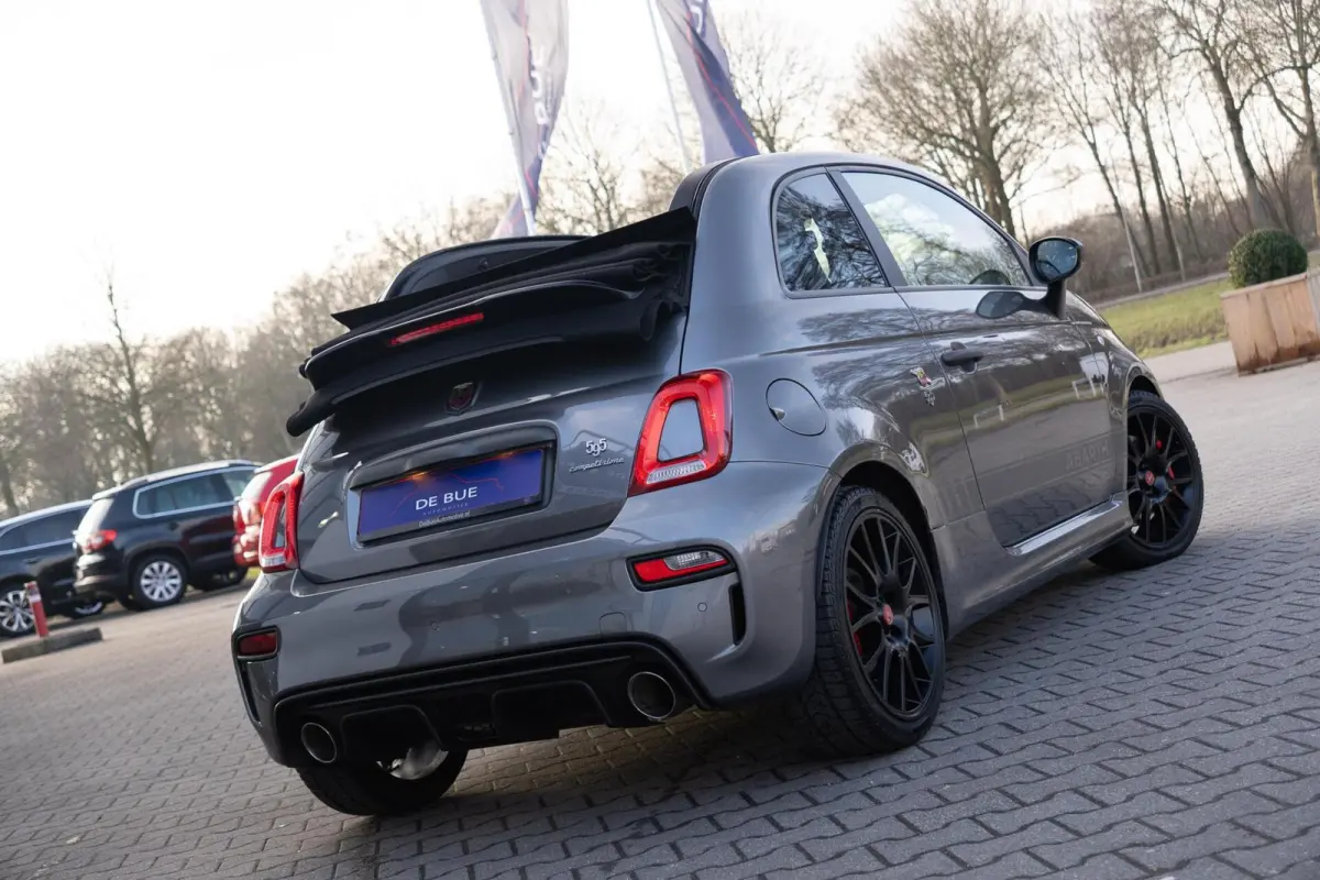 C 1.4 T-Jet Abarth 595 Competizione | 180Pk | Cabrio | Automaat | Brembo | Xenon | Leder | Carbon | Digitaal Dashboard | Dealer Onderhouden