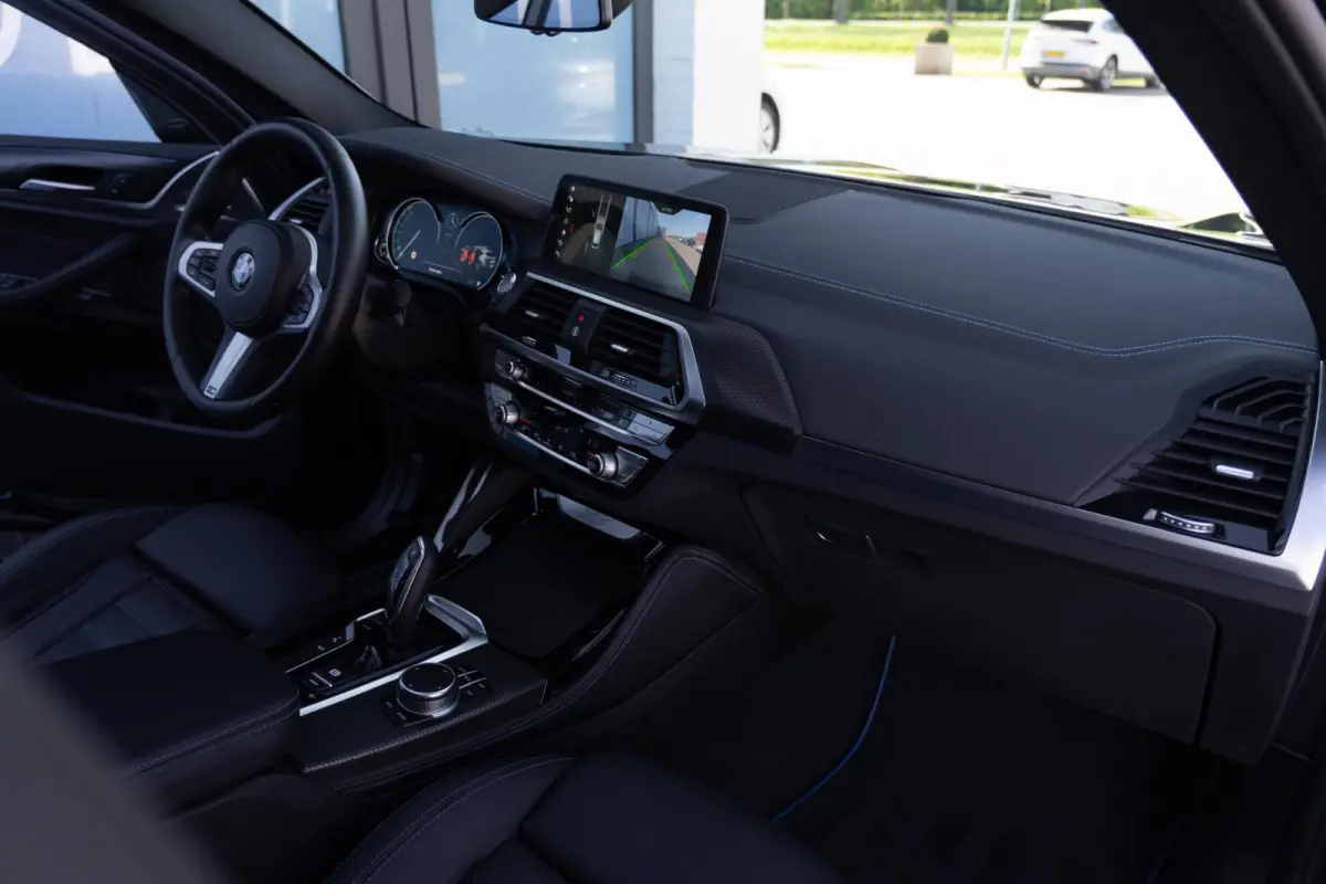 xDrive30i High Executive M-Sport X|Panoramadak|Trekhaak|Leder|Harman Kardon|Individual|Dealer Onderhouden