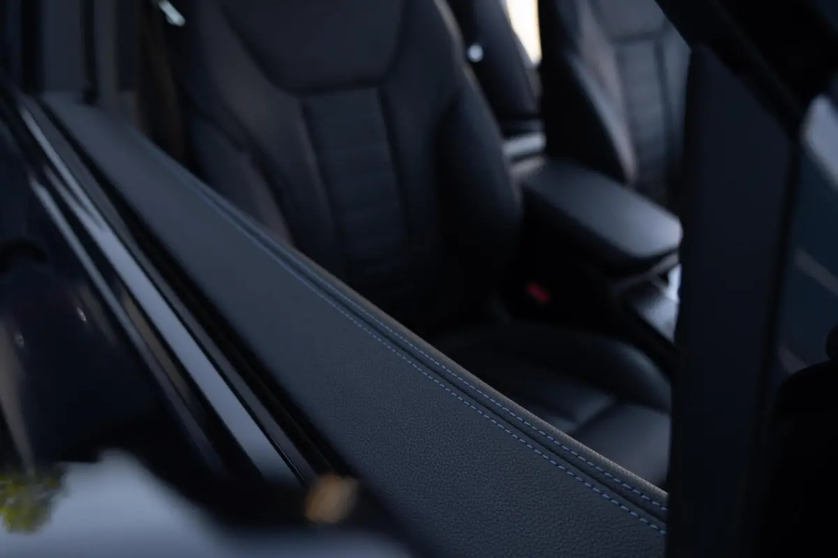 xDrive30i High Executive M-Sport X|Panoramadak|Trekhaak|Leder|Harman Kardon|Individual|Dealer Onderhouden