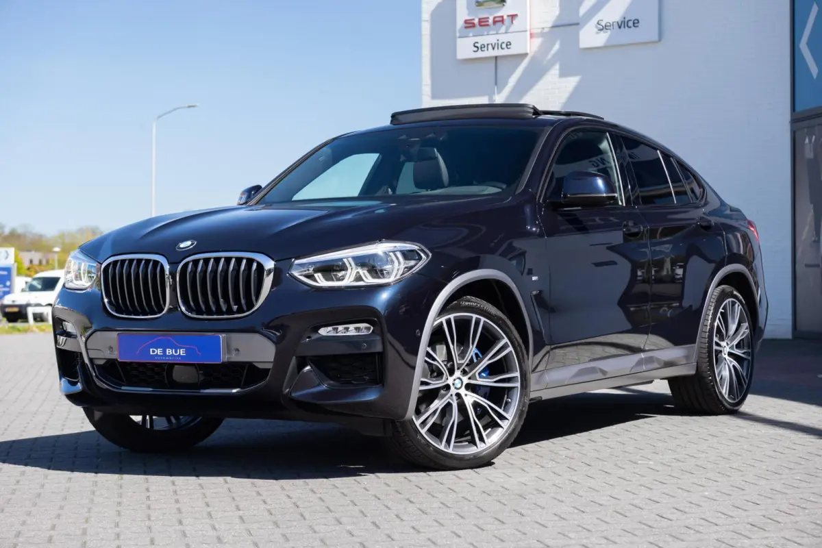 xDrive30i High Executive M-Sport X|Panoramadak|Trekhaak|Leder|Harman Kardon|Individual|Dealer Onderhouden