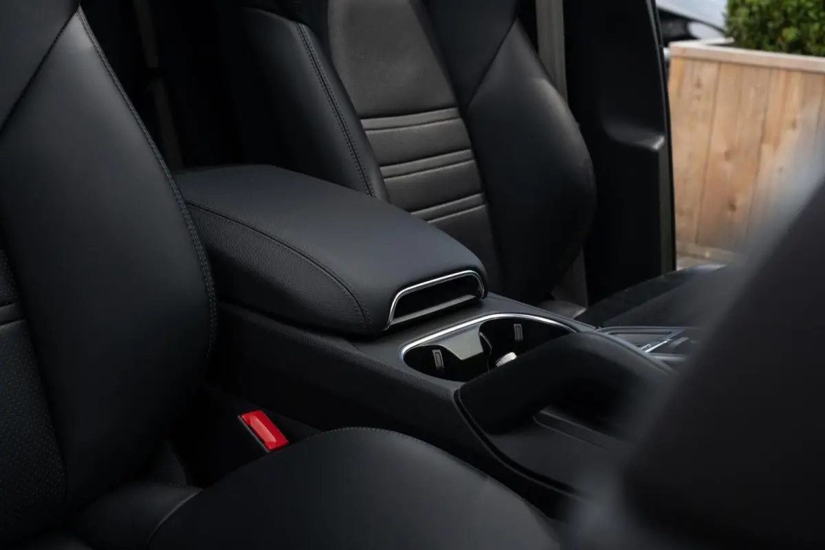 3.0 E-Hybrid Platinum Edition|SportDesign|Trekhaak|Panoramadak|Luchtvering|Keyless|SportChrono|BTW Auto|Dealer Onderhouden