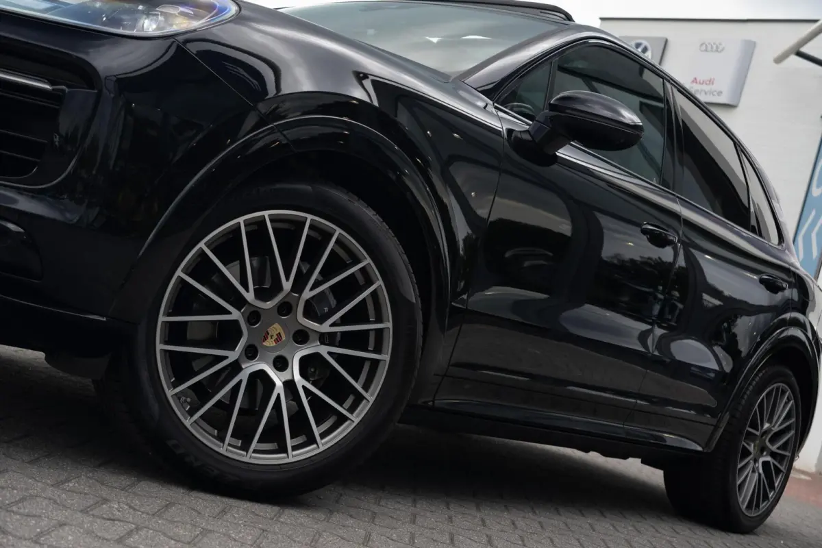 3.0 E-Hybrid Platinum Edition|SportDesign|Trekhaak|Panoramadak|Luchtvering|Keyless|SportChrono|BTW Auto|Dealer Onderhouden