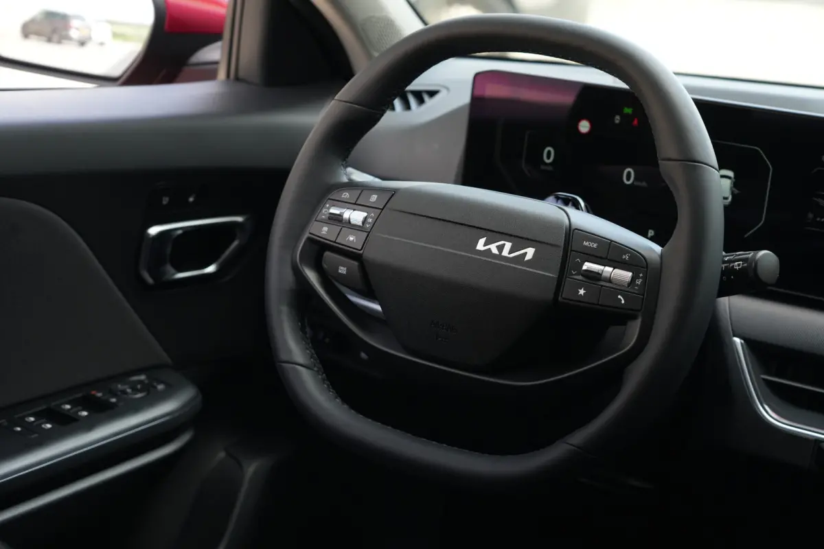 Sportswagon 1.6 T-GDi MHEV GT-Line Launch Edition | 150PK | Navi | Stoelverwarming | Camera | ACC | Kia K4 Sportswagon GT-Line 150 PK Mild Hybrid met 1.6 viercilinder, navigatie, stoelverwar
